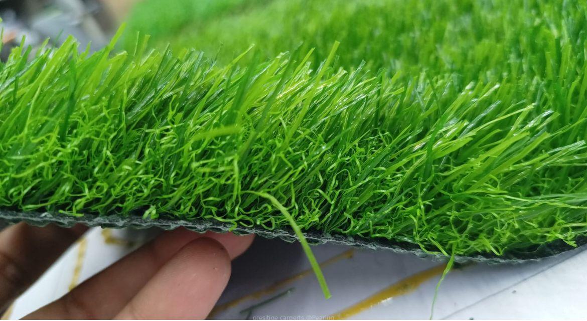 Grass carpet