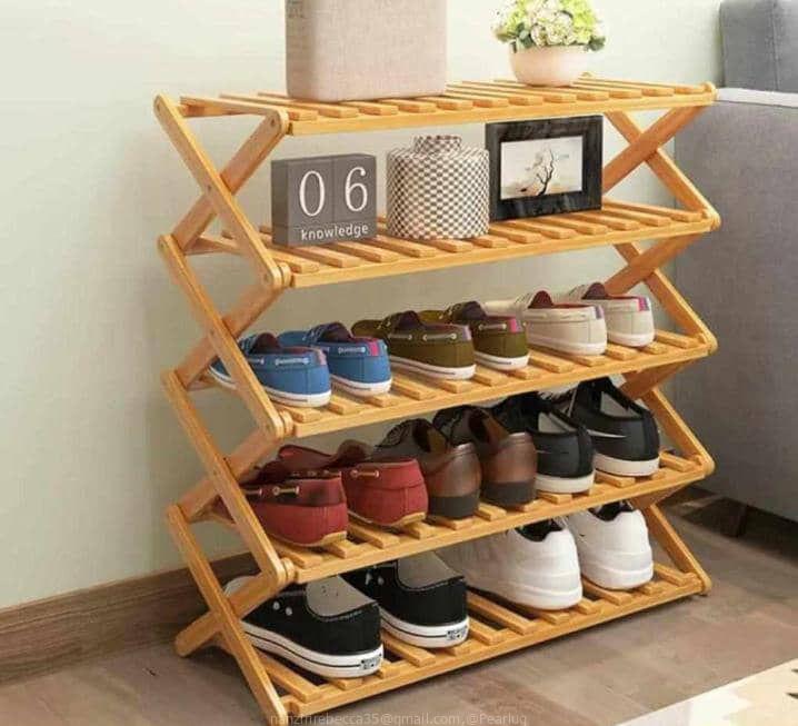 Wooden shoe ruck