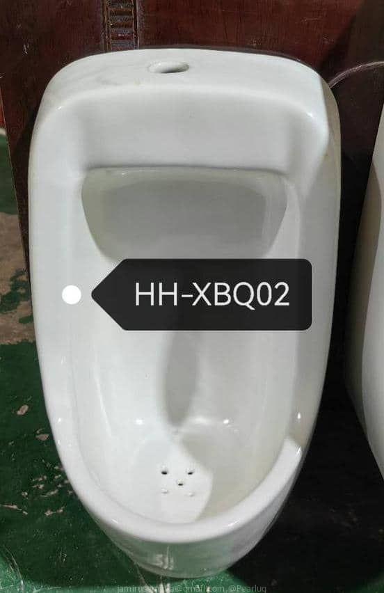 Sawa urinals
