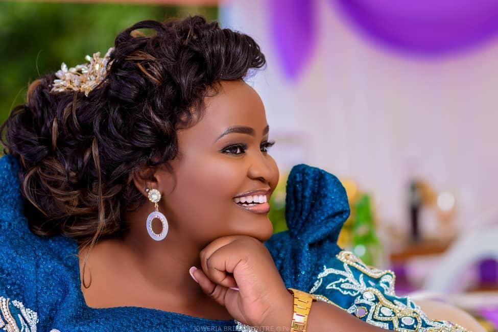 Bridal gomesi center