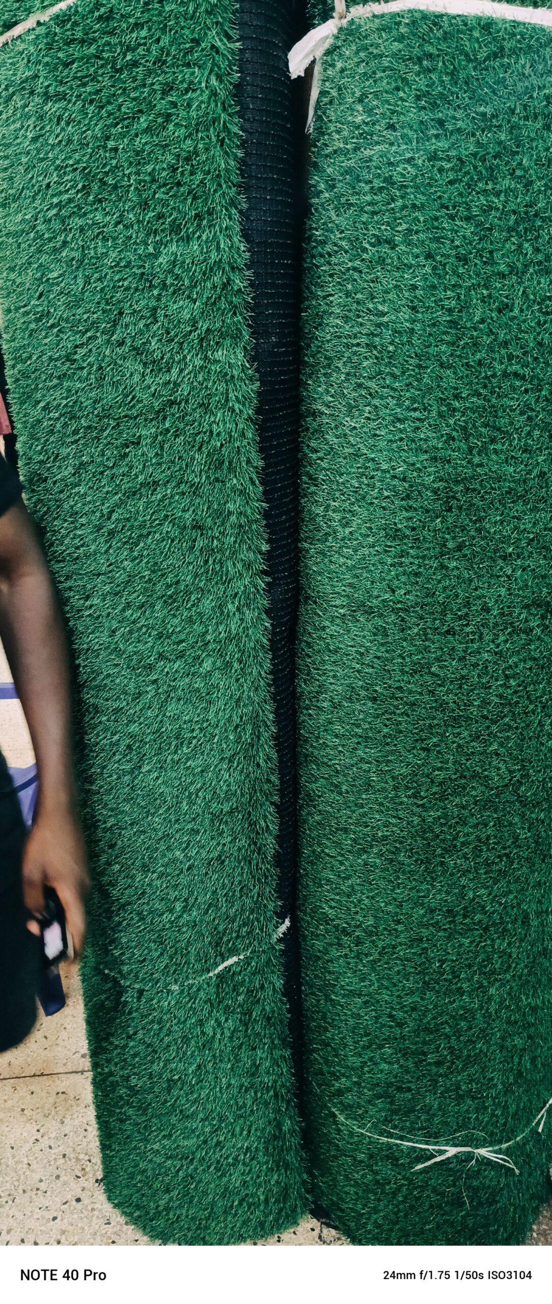 GREEN CARPET