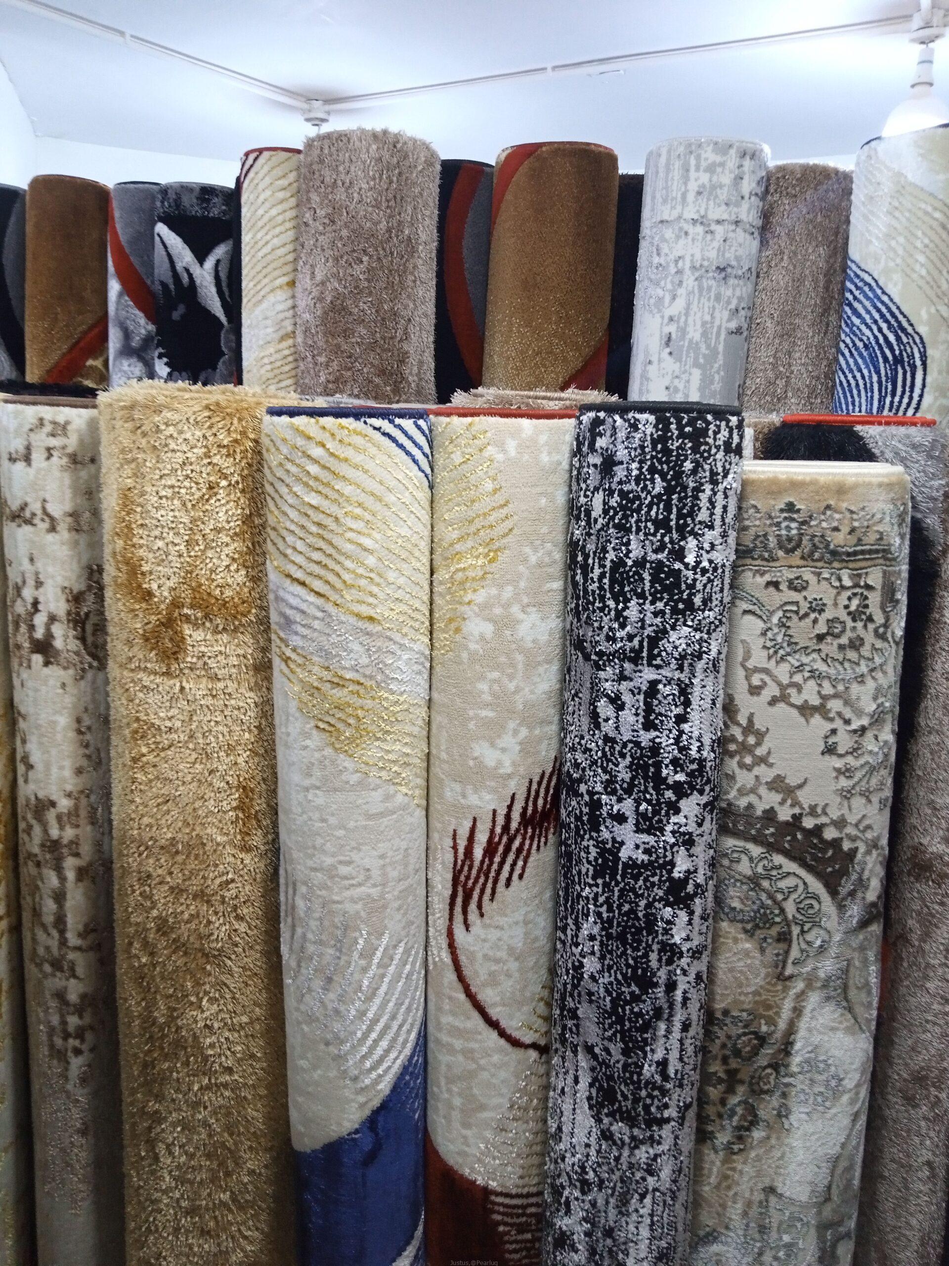 Center pieces carpets