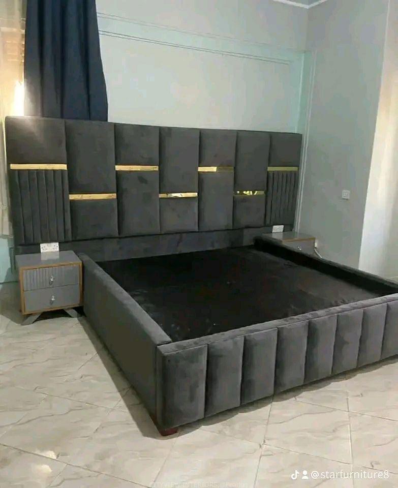 Modern luxury 5×6 bed with two bedside drawers