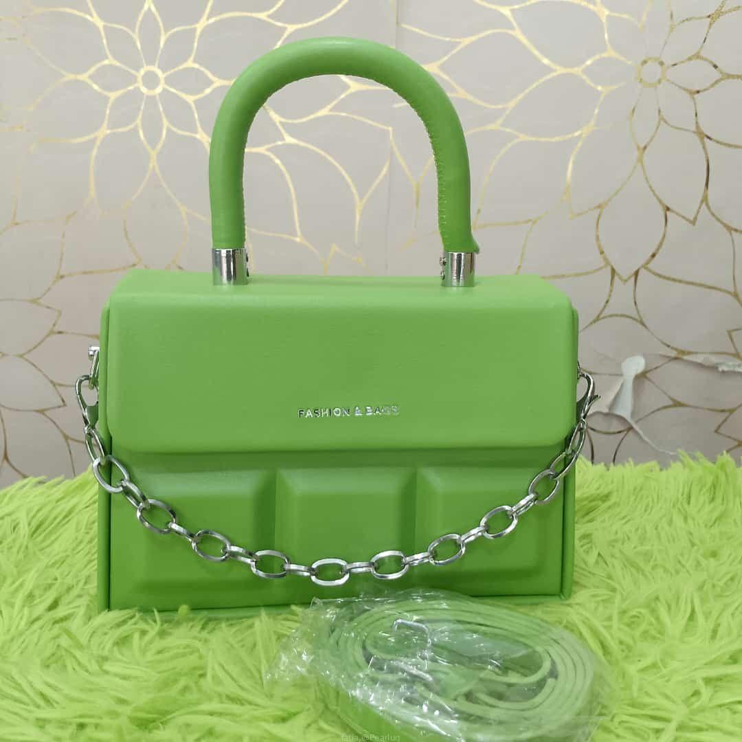 Chain bags