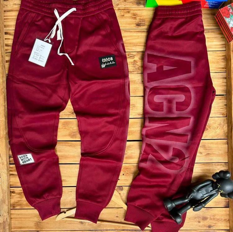 Sweaterpants