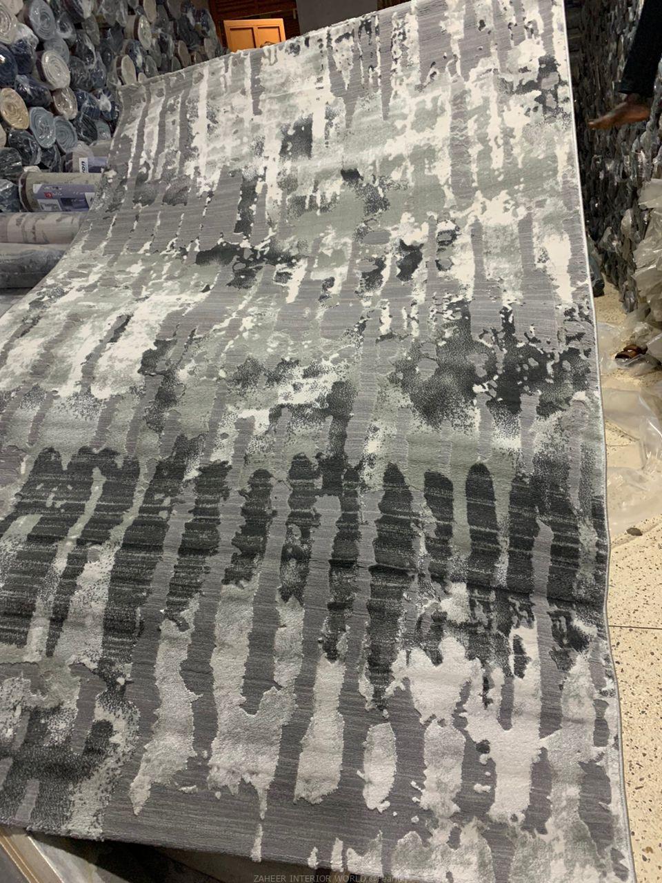 CENTRE CARPET AVAILABLE