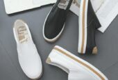 Ladies sneakers