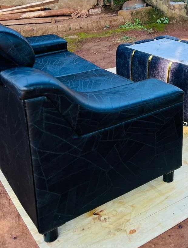 Leather sofa 2seater