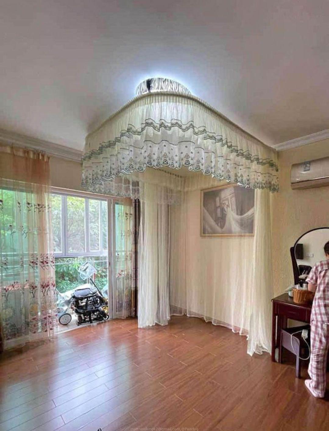 Wall Mosquito Net