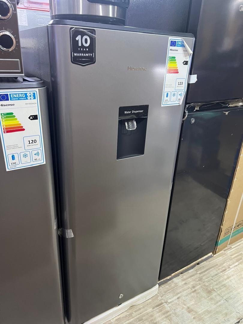 229litrs Hisense fridge
