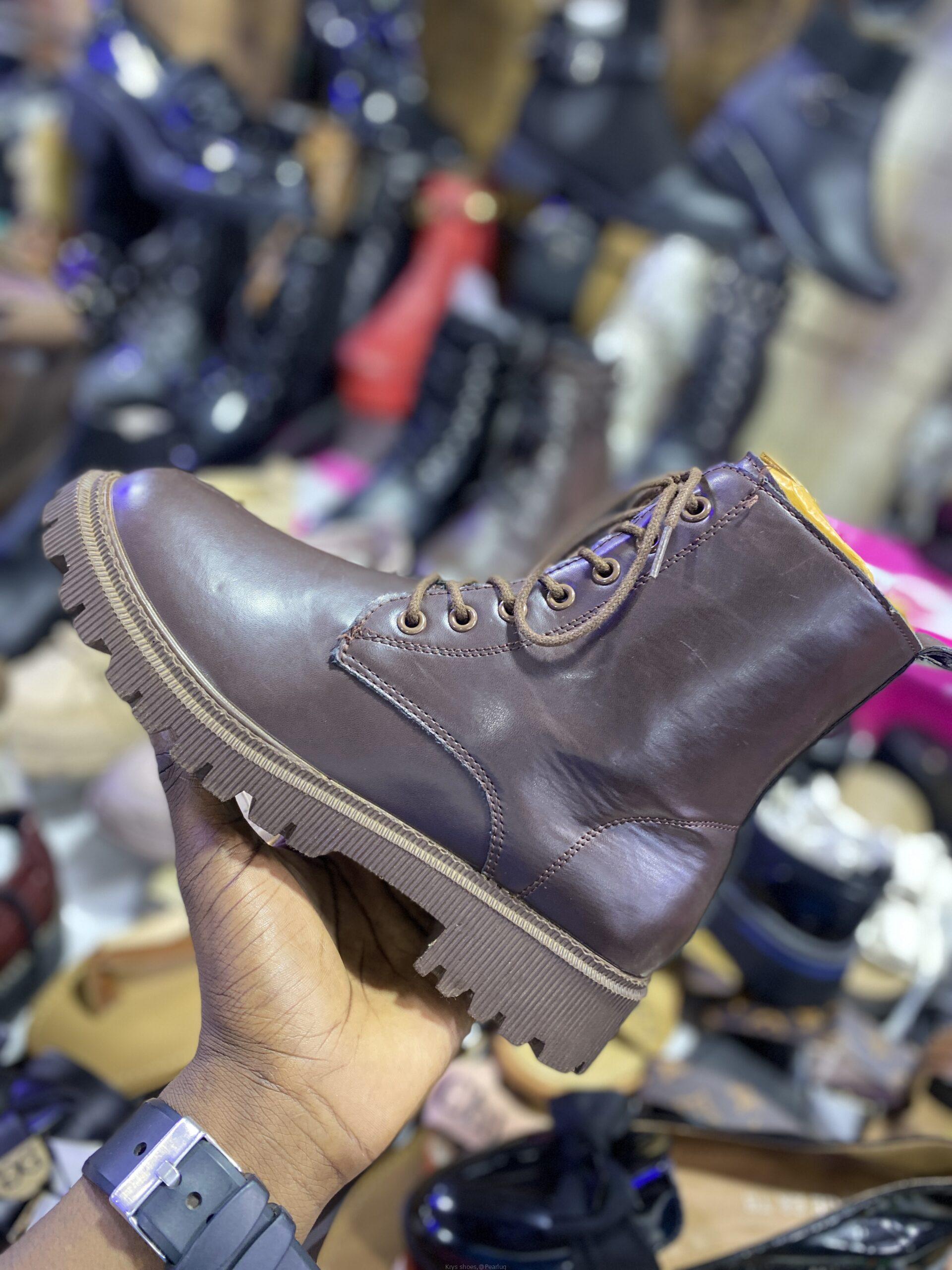 Ladies boots