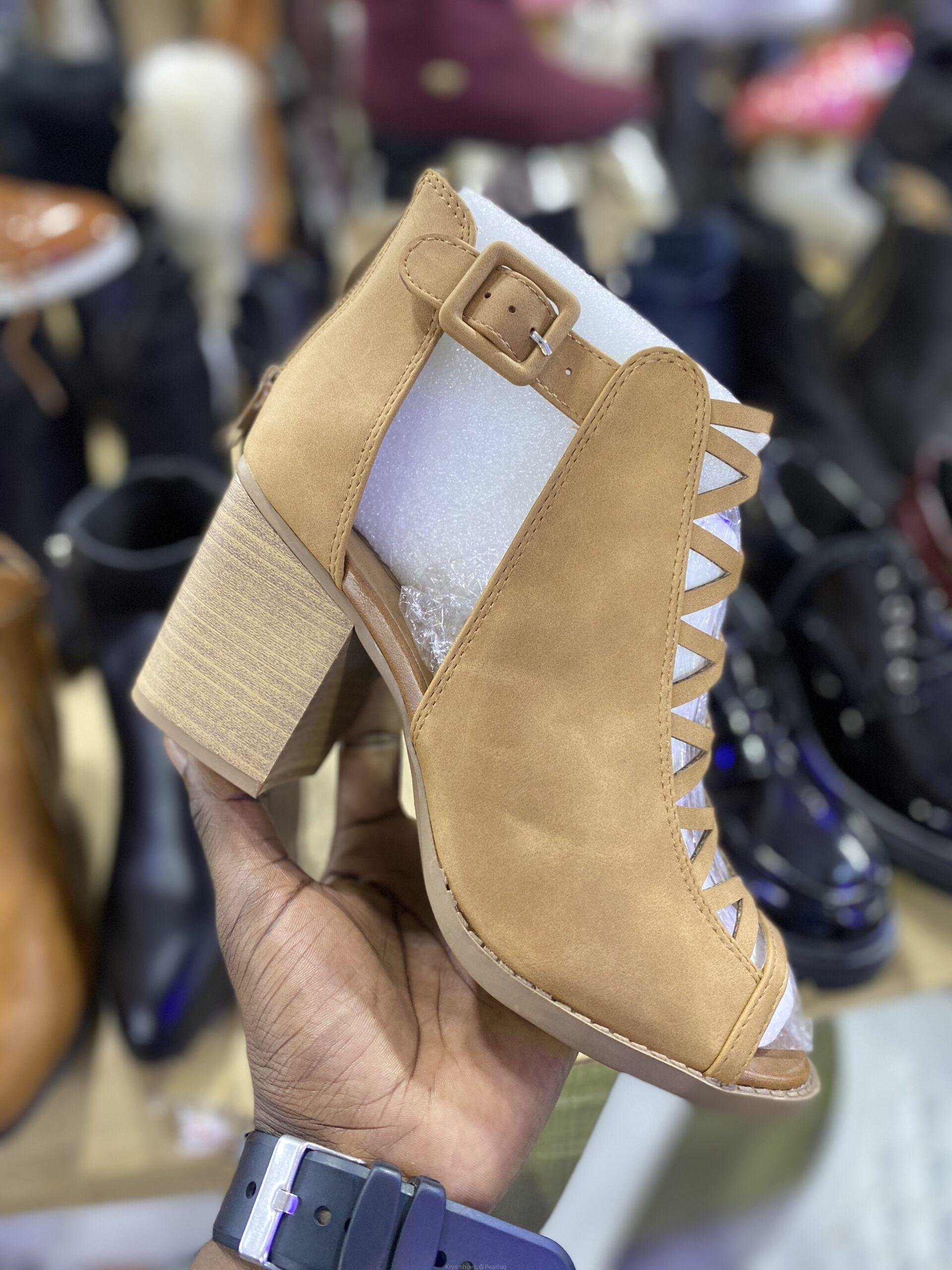 Ladies boots