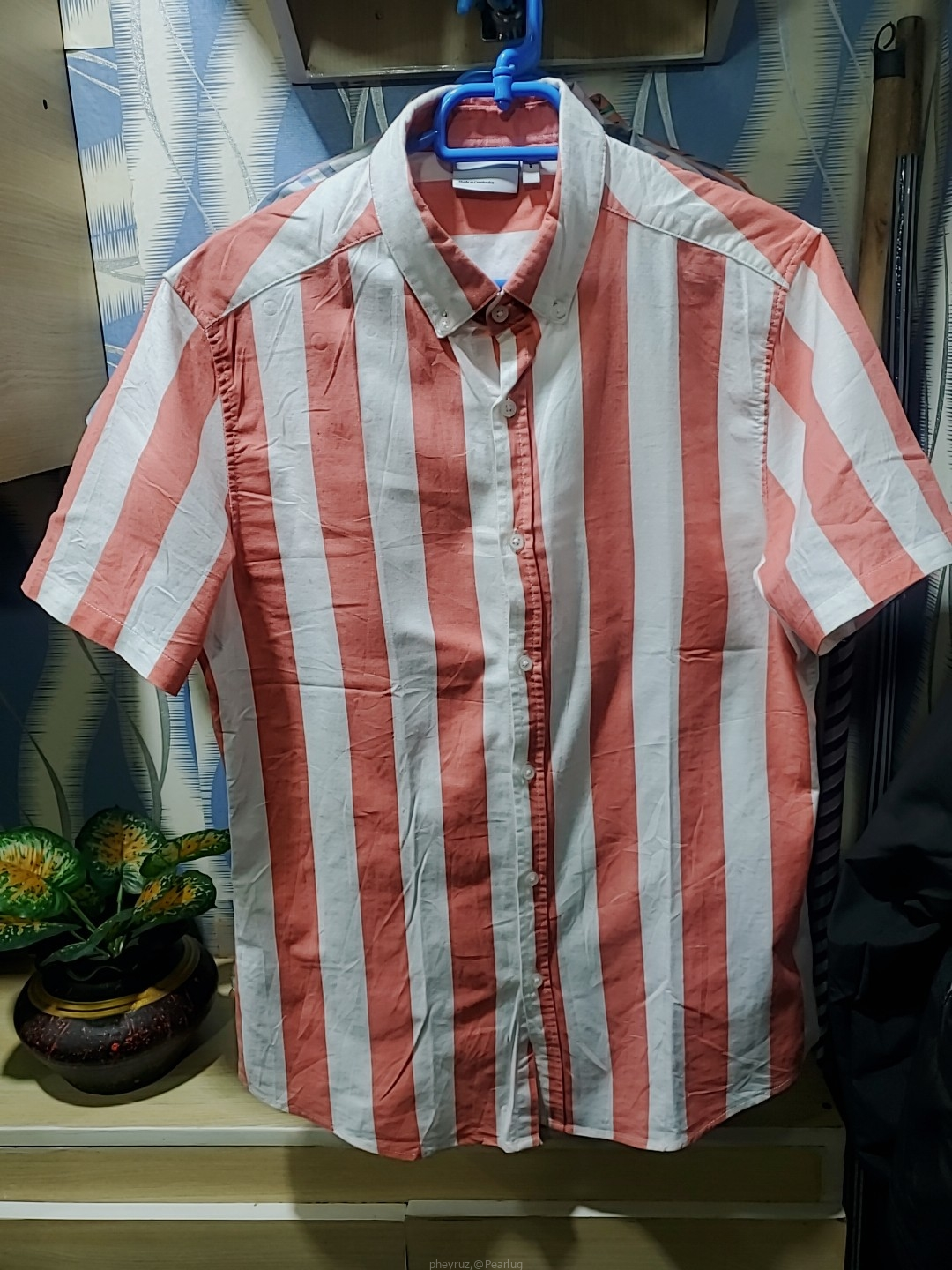 Casual shirts