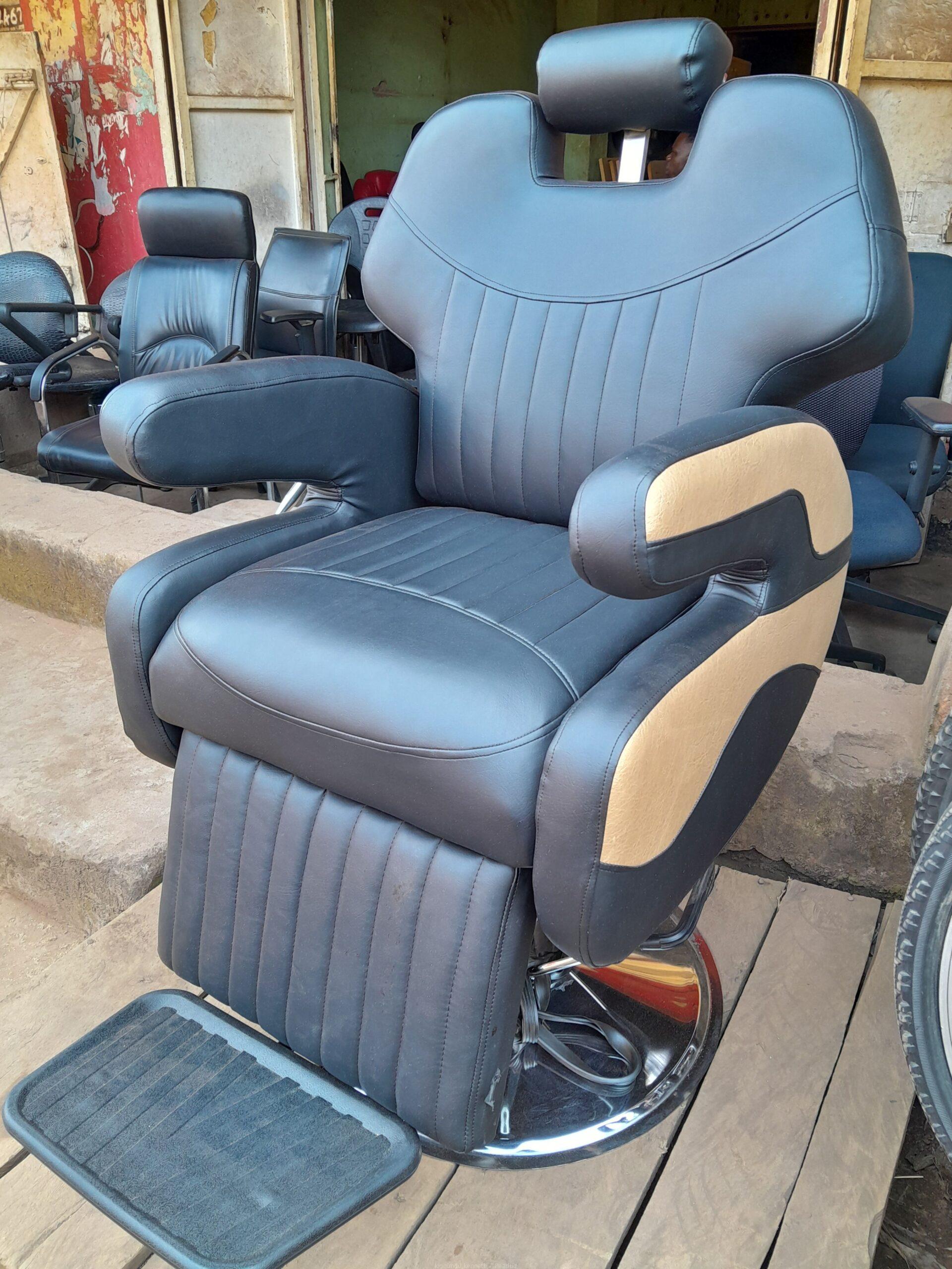 Barber chair