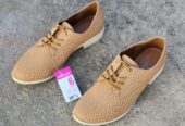 Ladies shoes