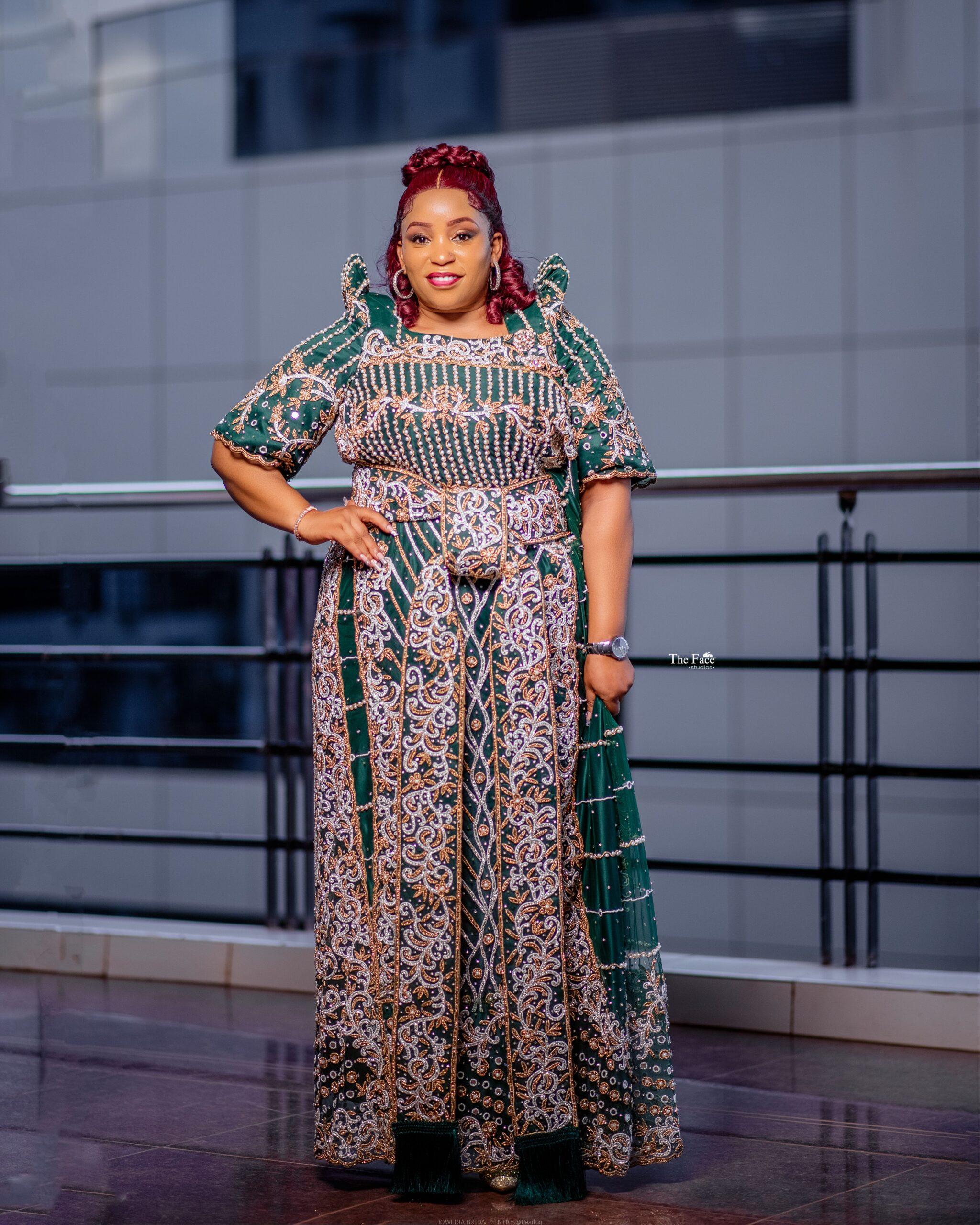 Bridal gomesi