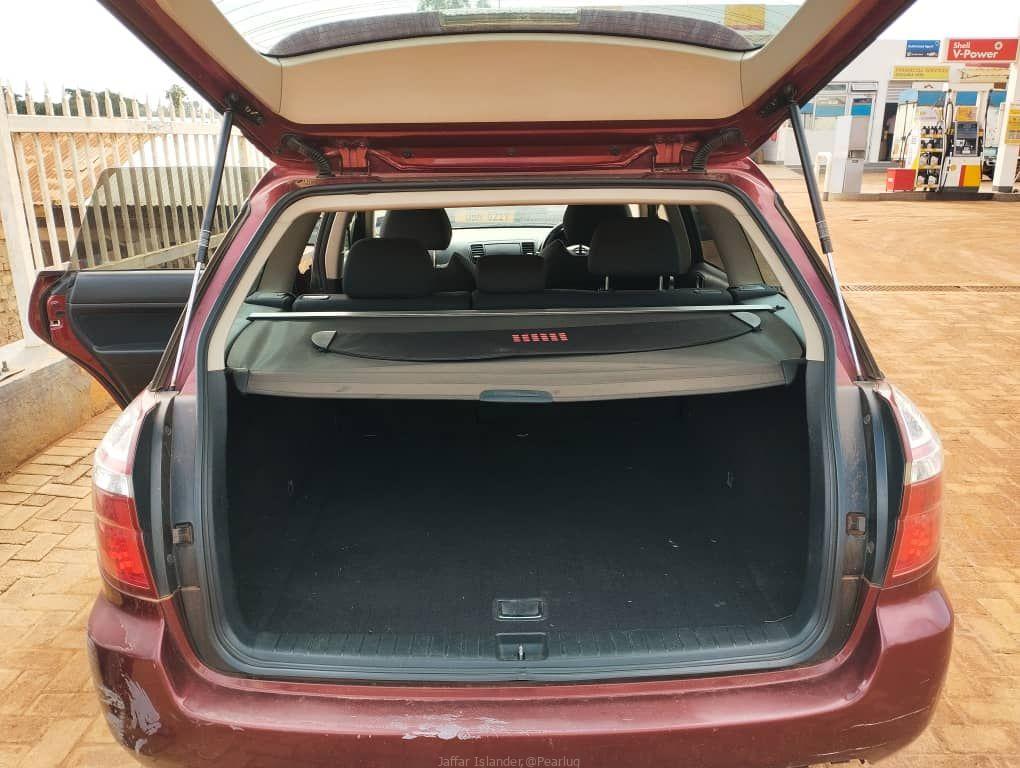 Subaru Legacy OutBack 2.0cc Model 2008