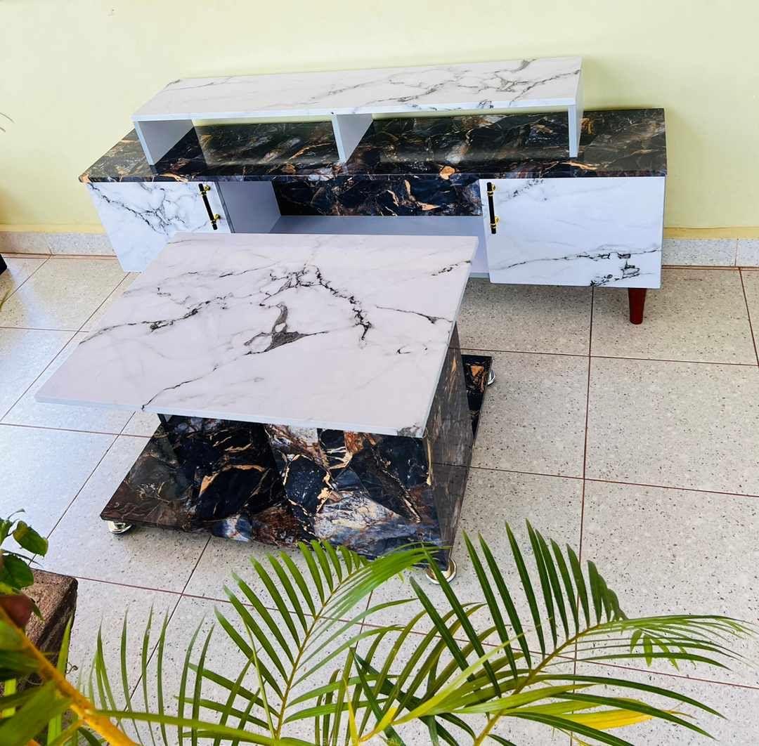 Center tables