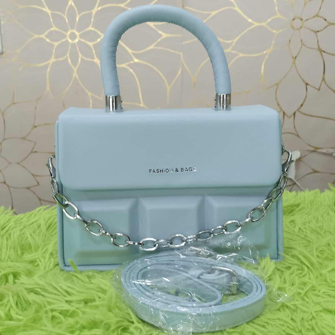 Chain bags