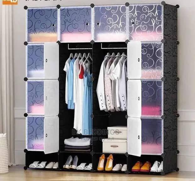 4colom plastic closet