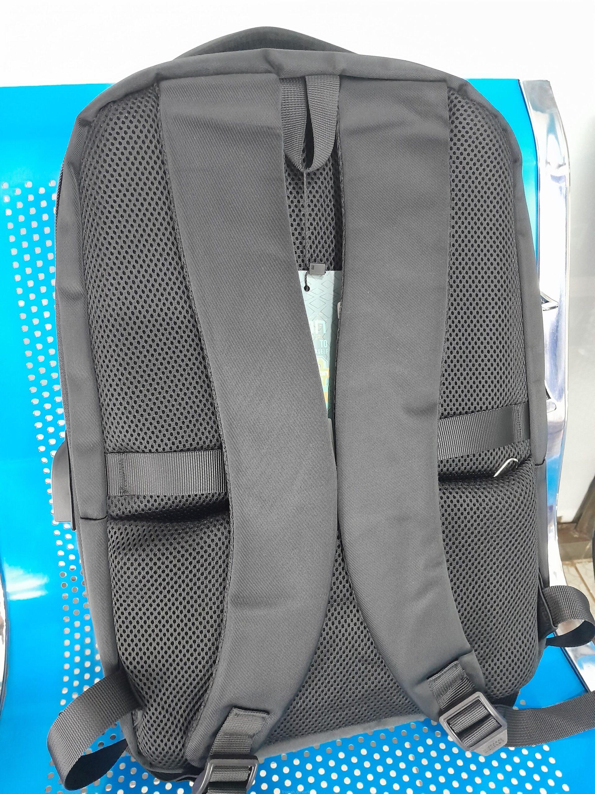 Laptop bag