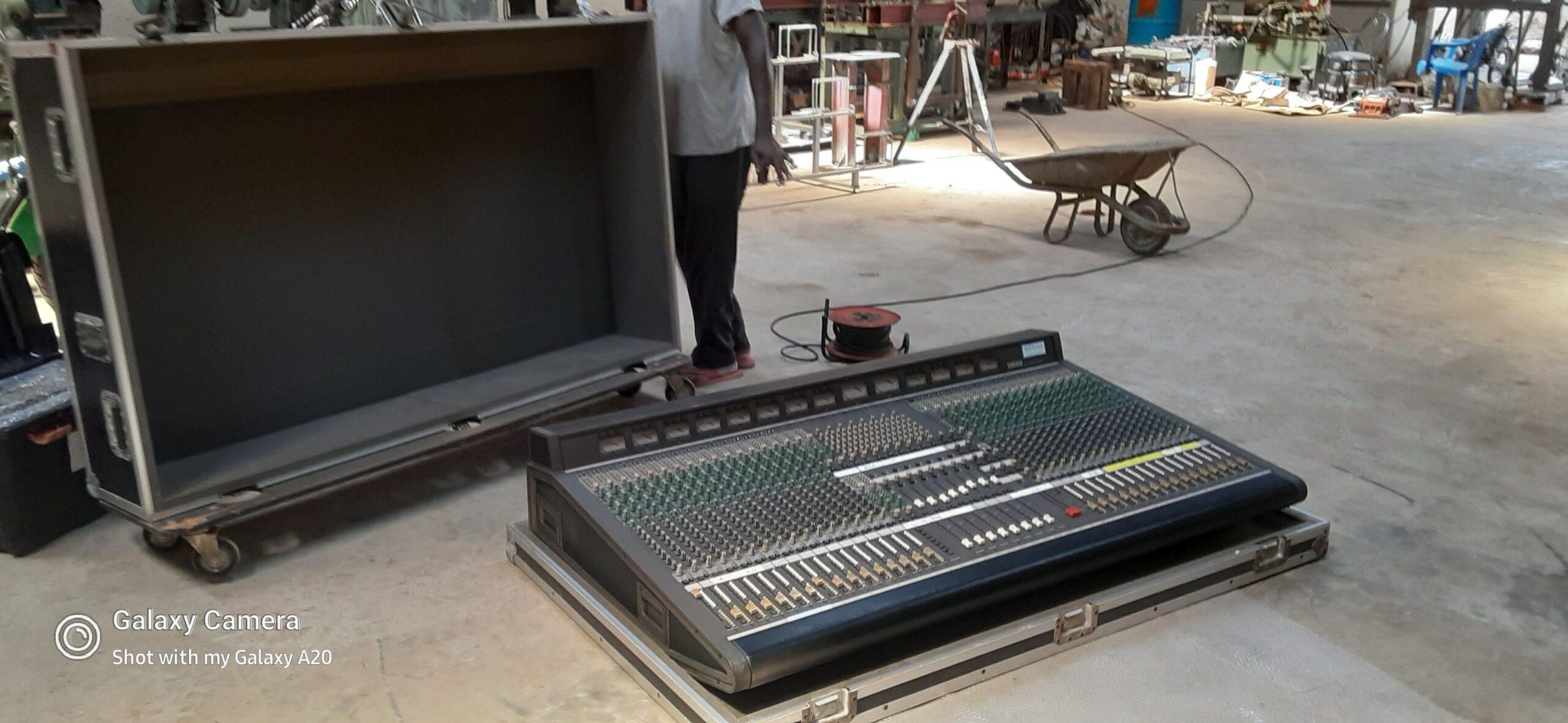 Mixing Console