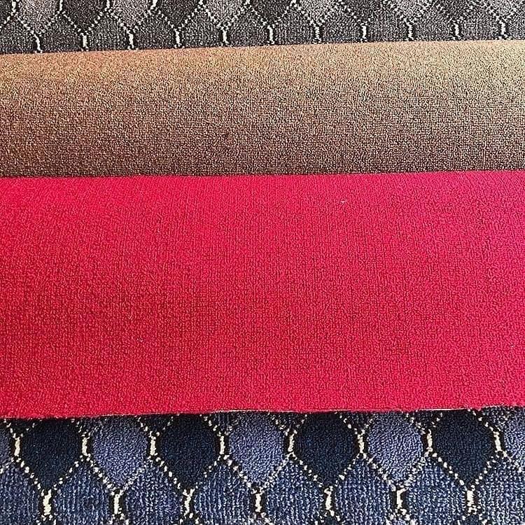 Wall to wall carpets