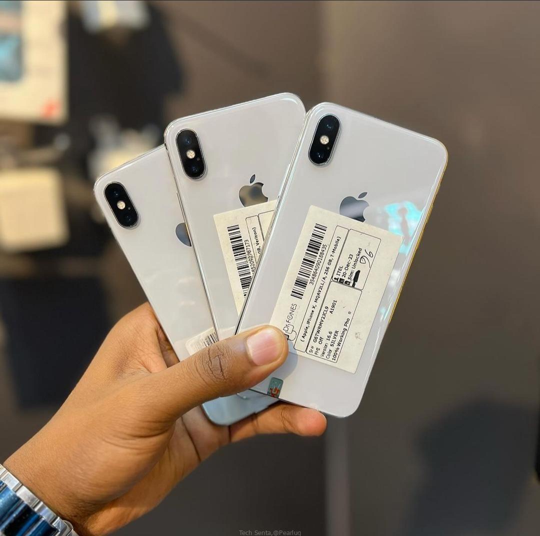 iPhone X