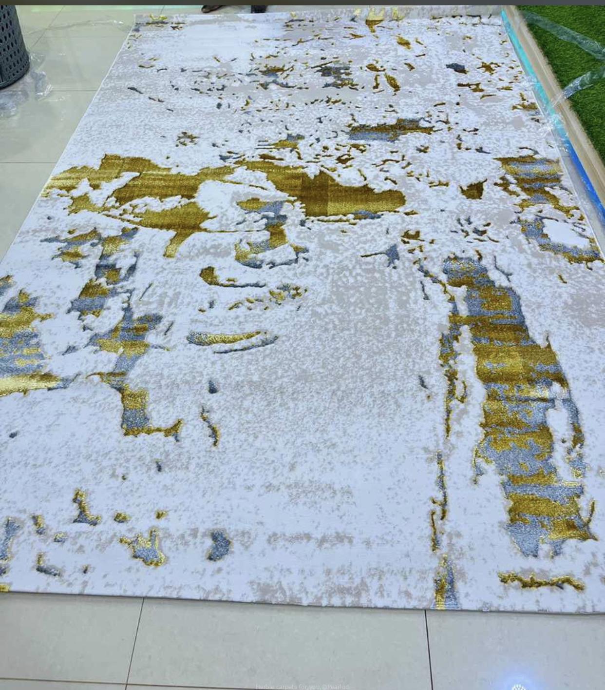 Center carpets