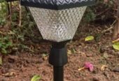 Solar garden lights