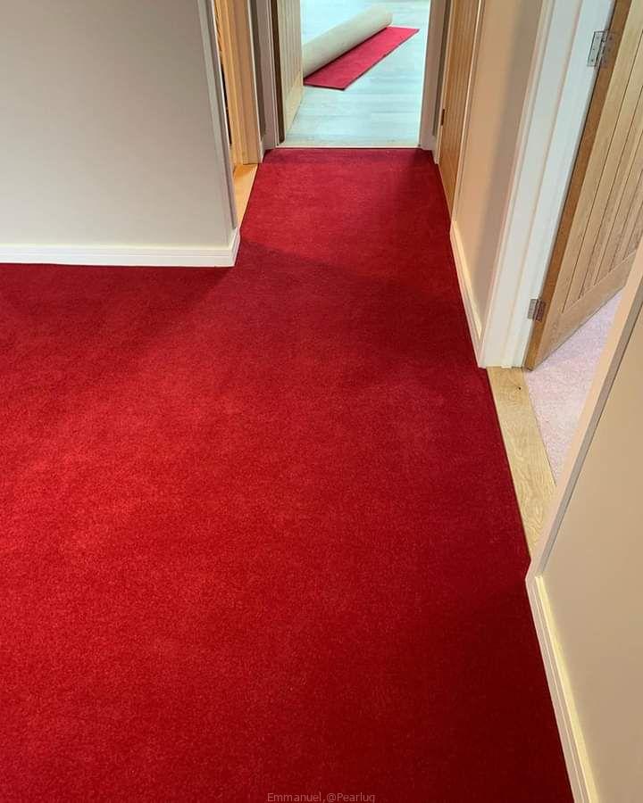 Woolen carpet soft