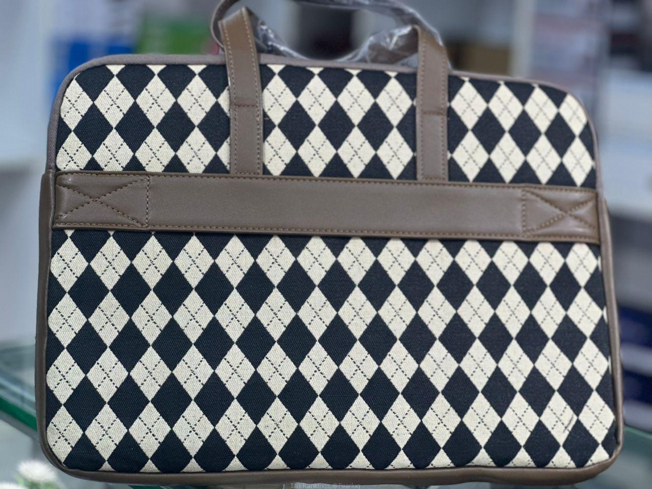 Hand bags for laptops originals