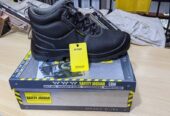 Safety jogger safety shoe