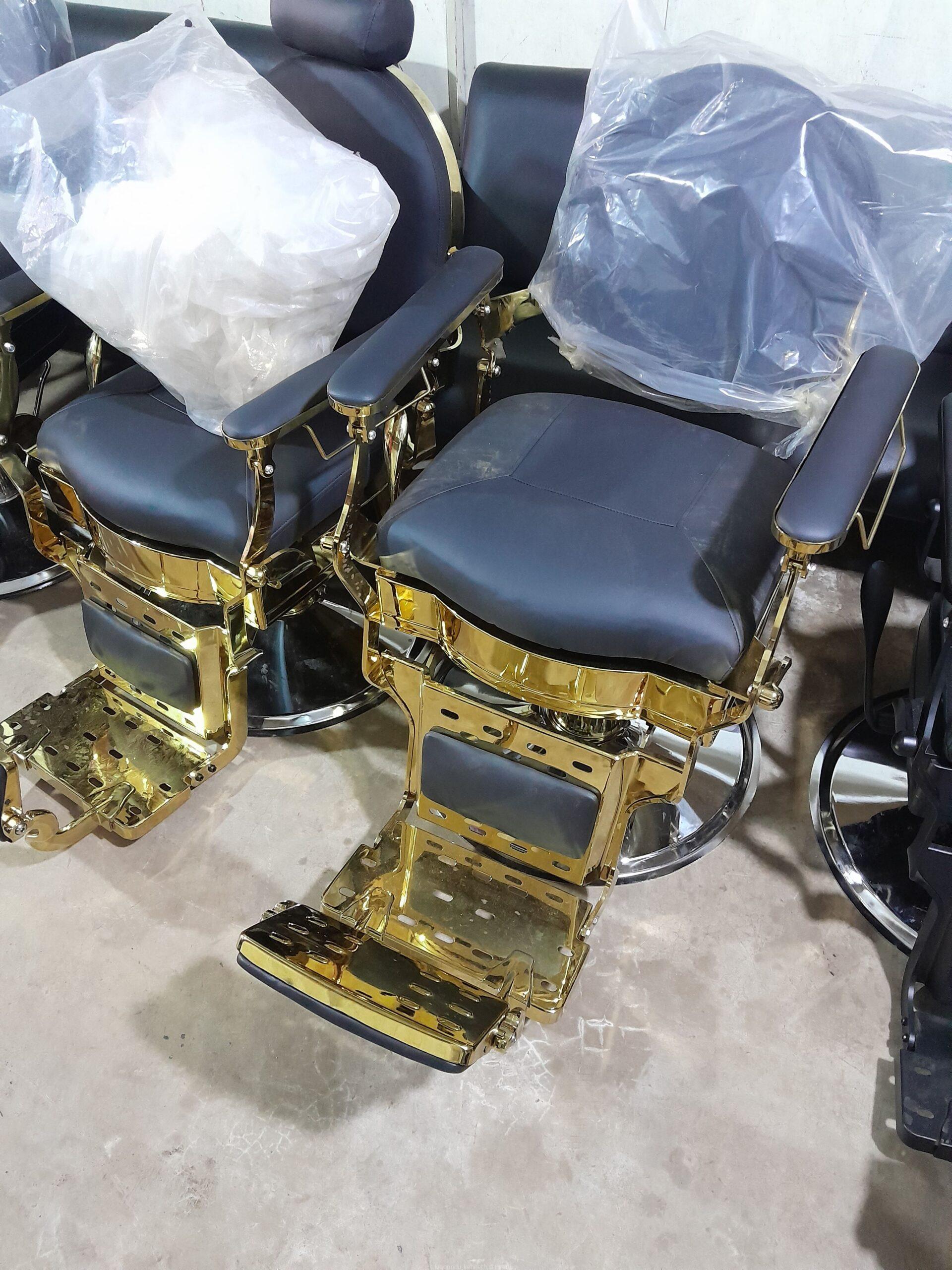 Saloon chair