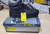Safety jogger safety shoe