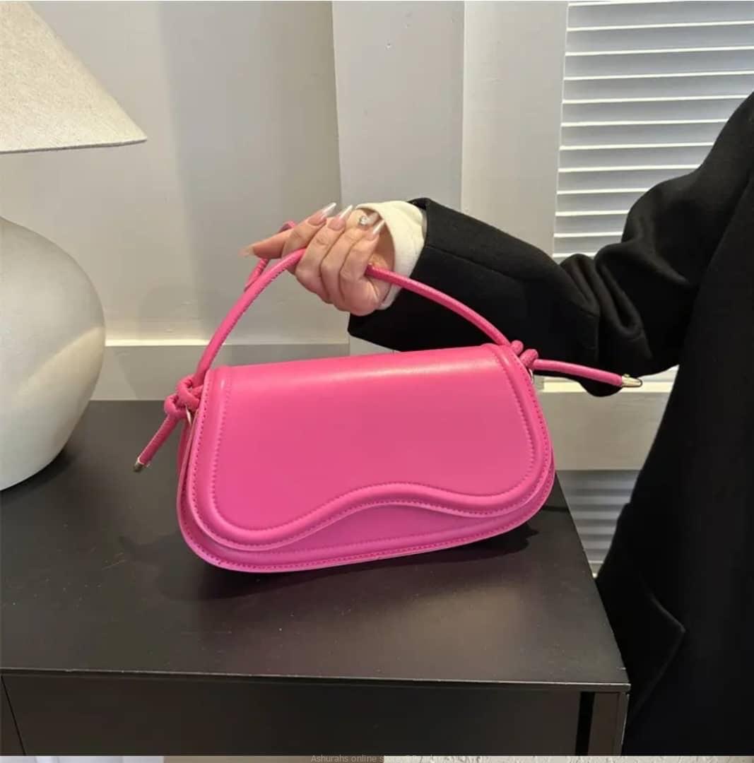Ladies’ hand bag