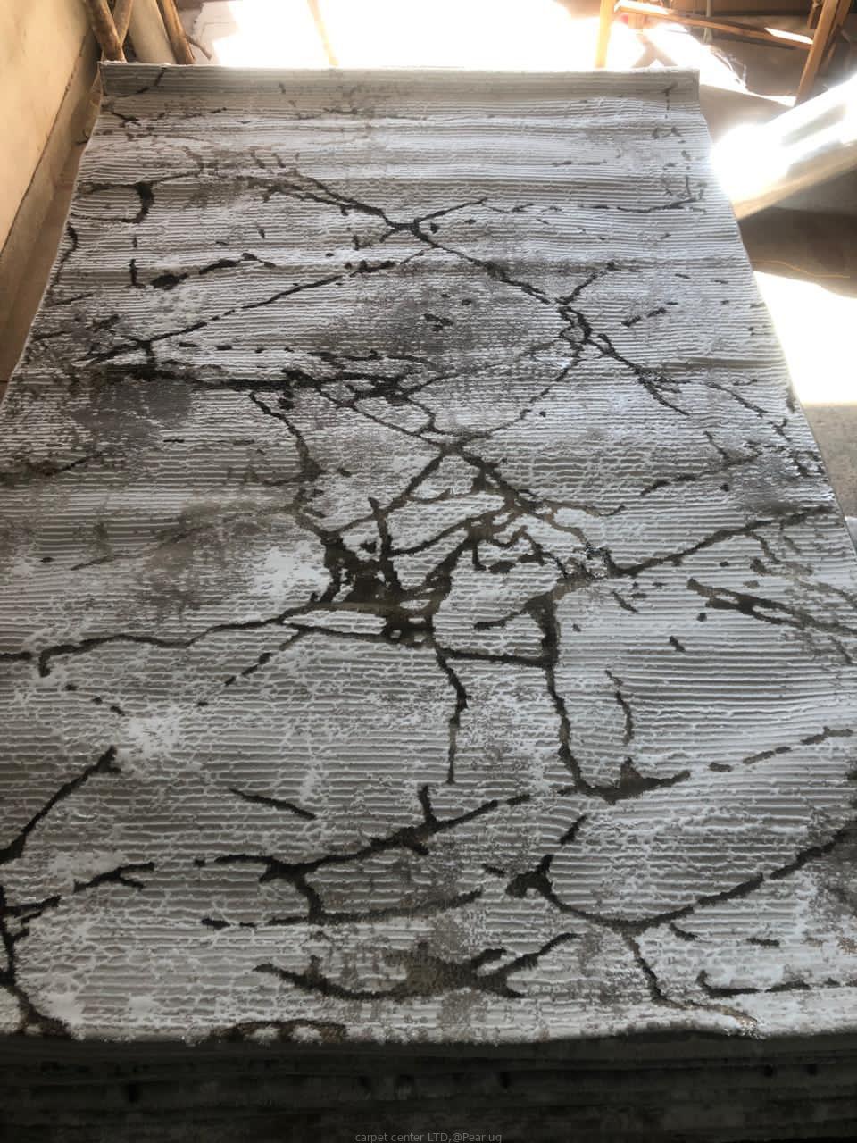 Center Carpets