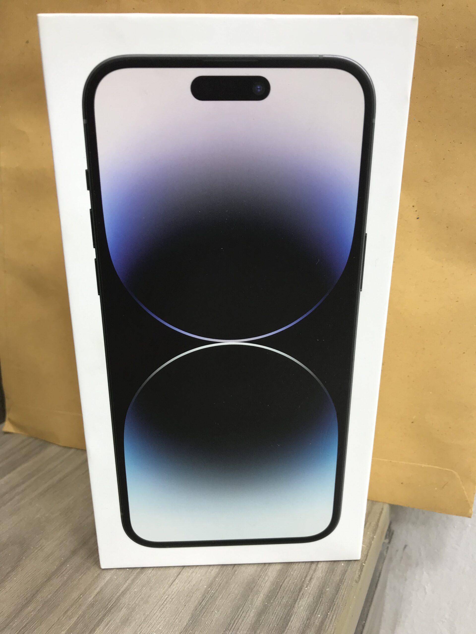 Iphone 14promax available 256gb