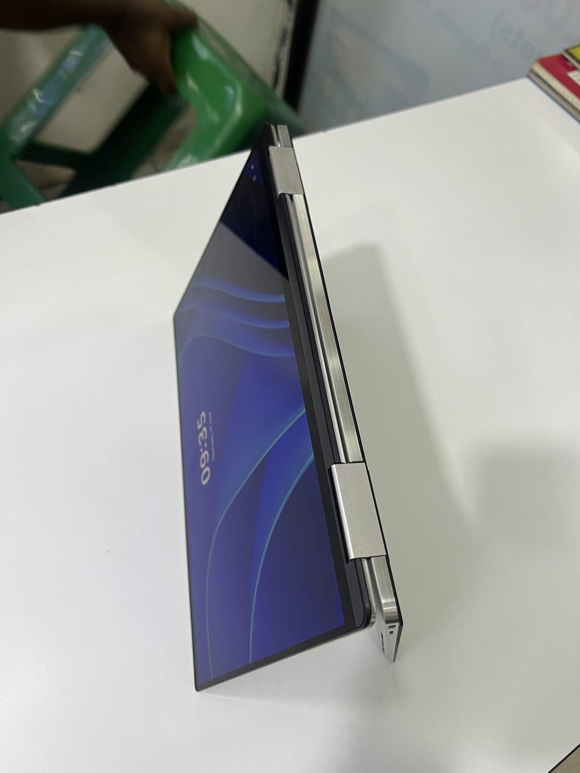 Laptop