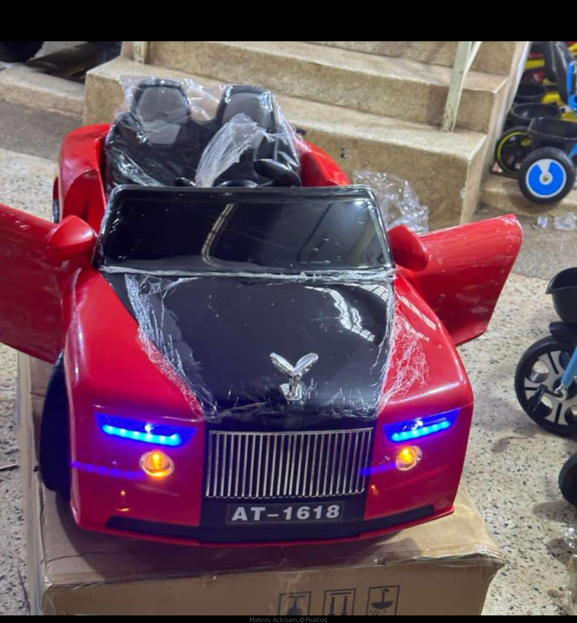 KIDS ELECTRIC CARS