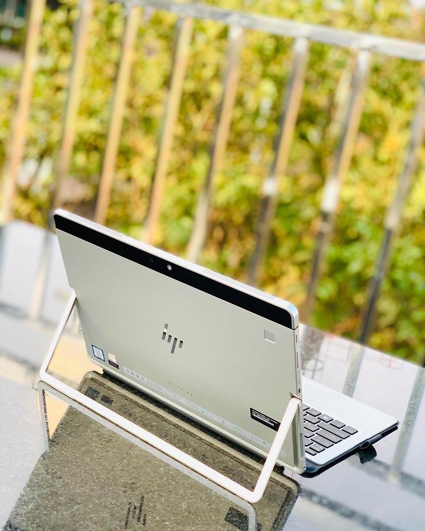 Computer laptops