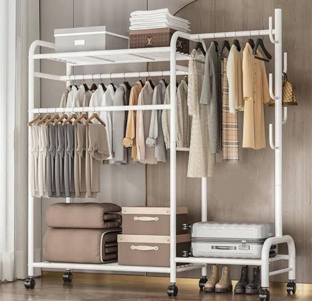 Cloth hanger