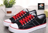 Ladies kicks