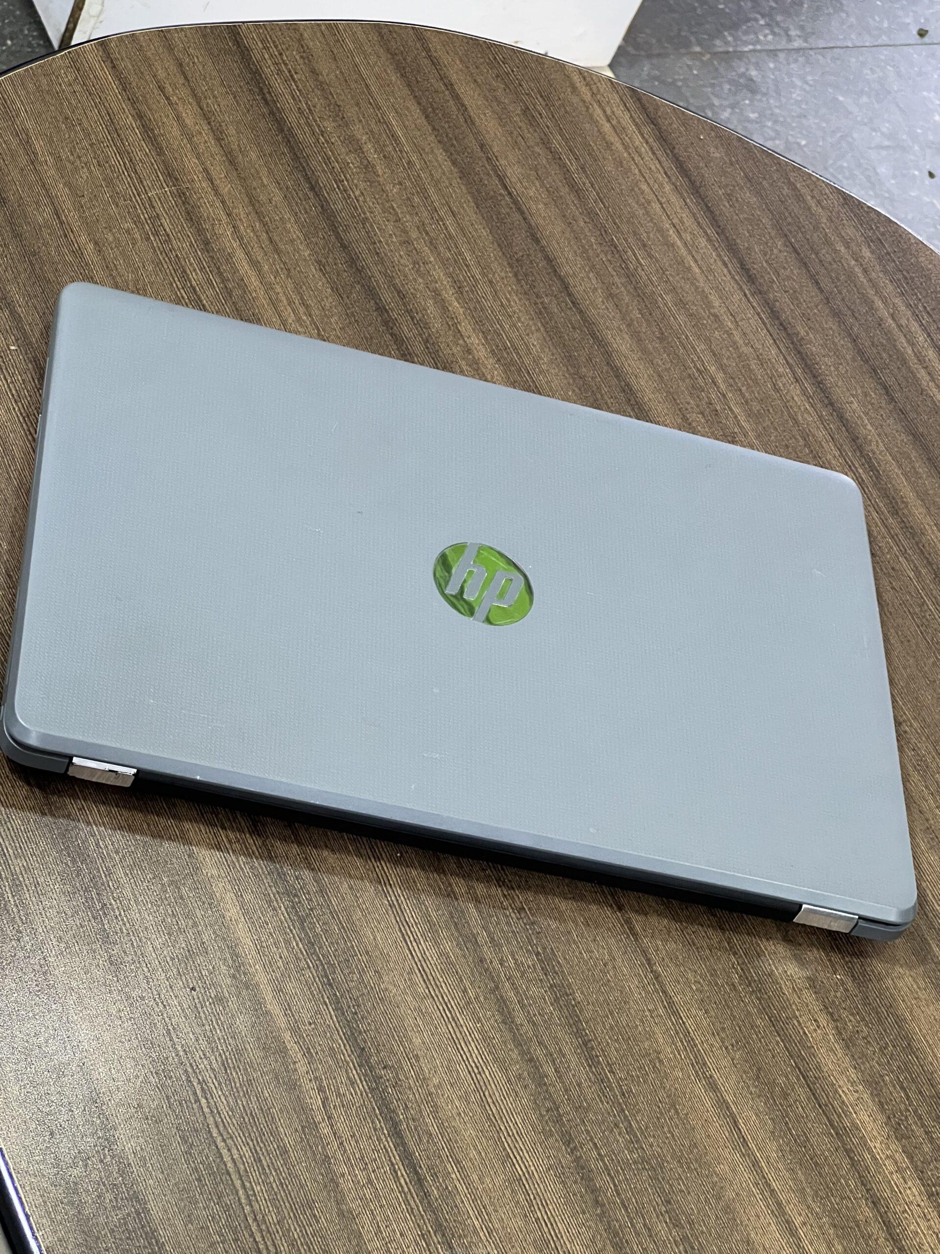 Hp laptop 15 i5