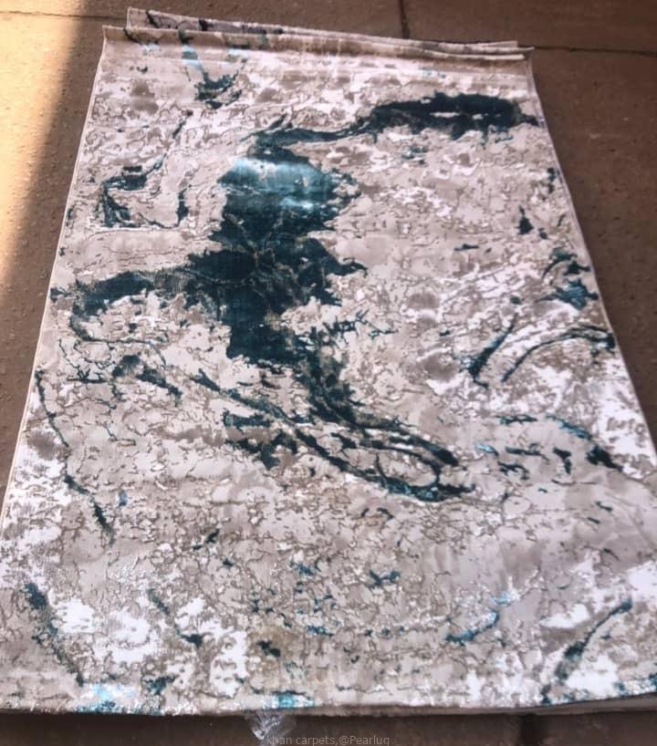 Center carpet