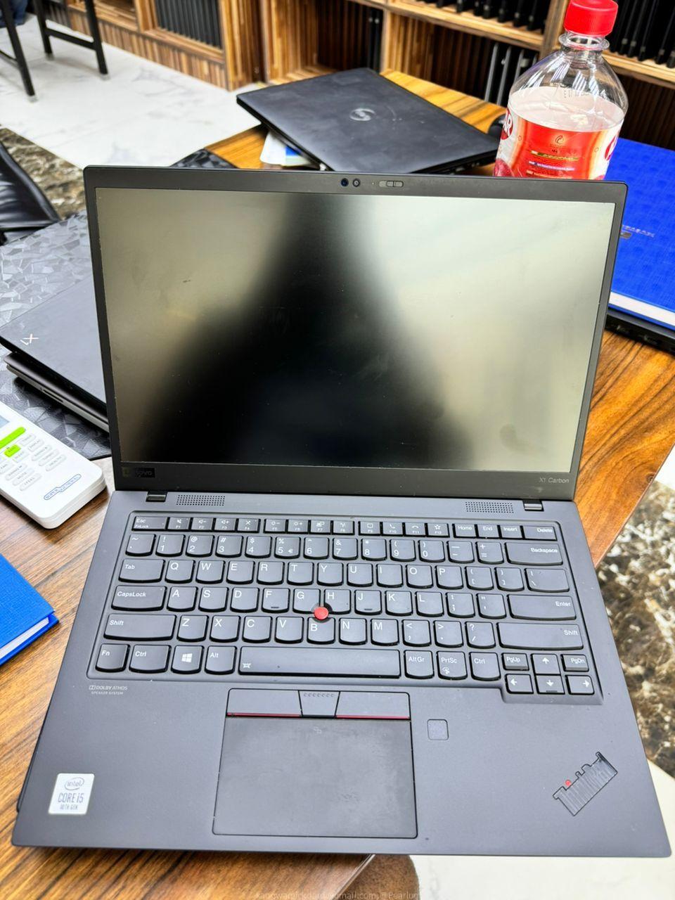 Laptop