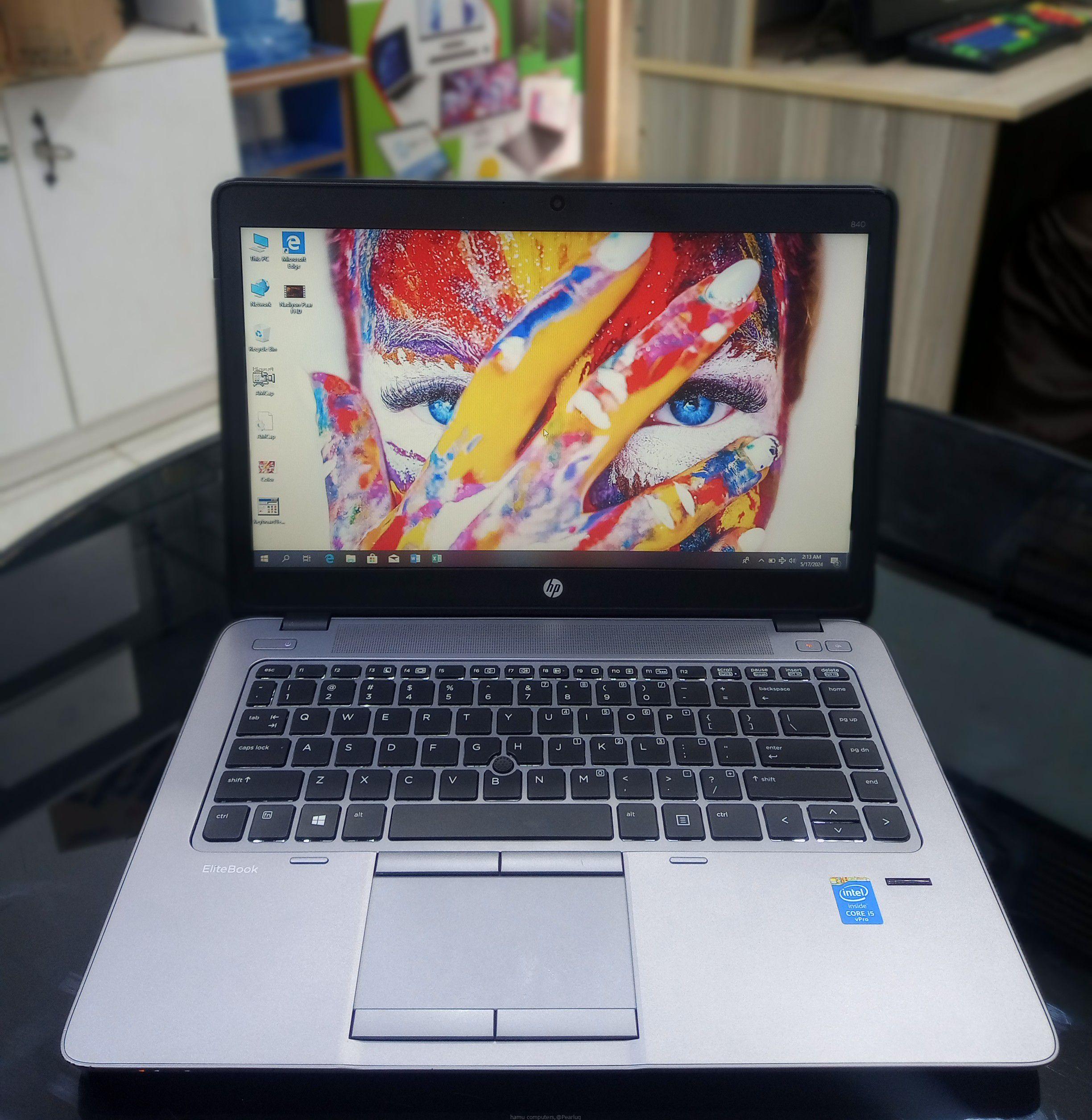Laptop