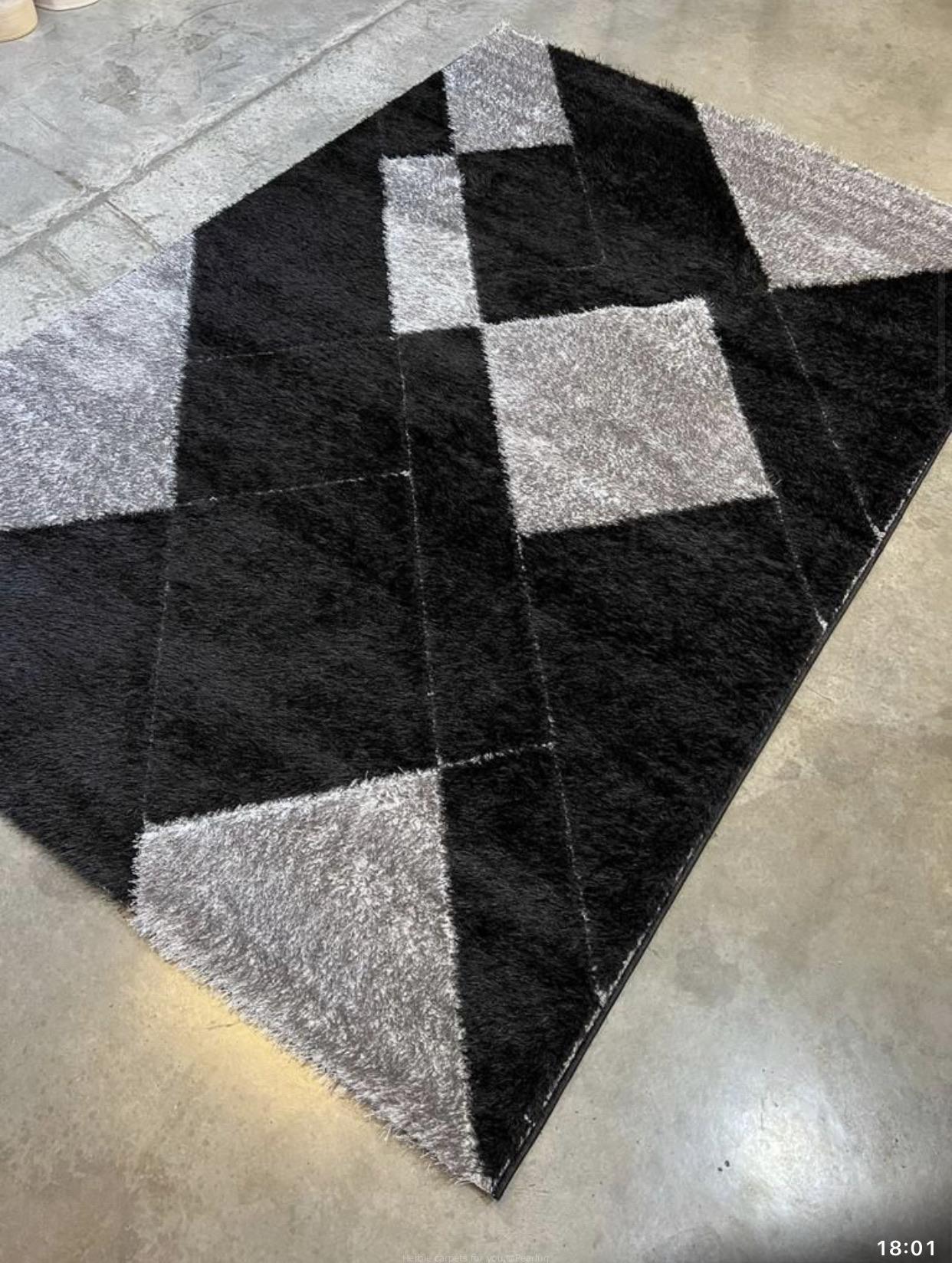 Center carpets