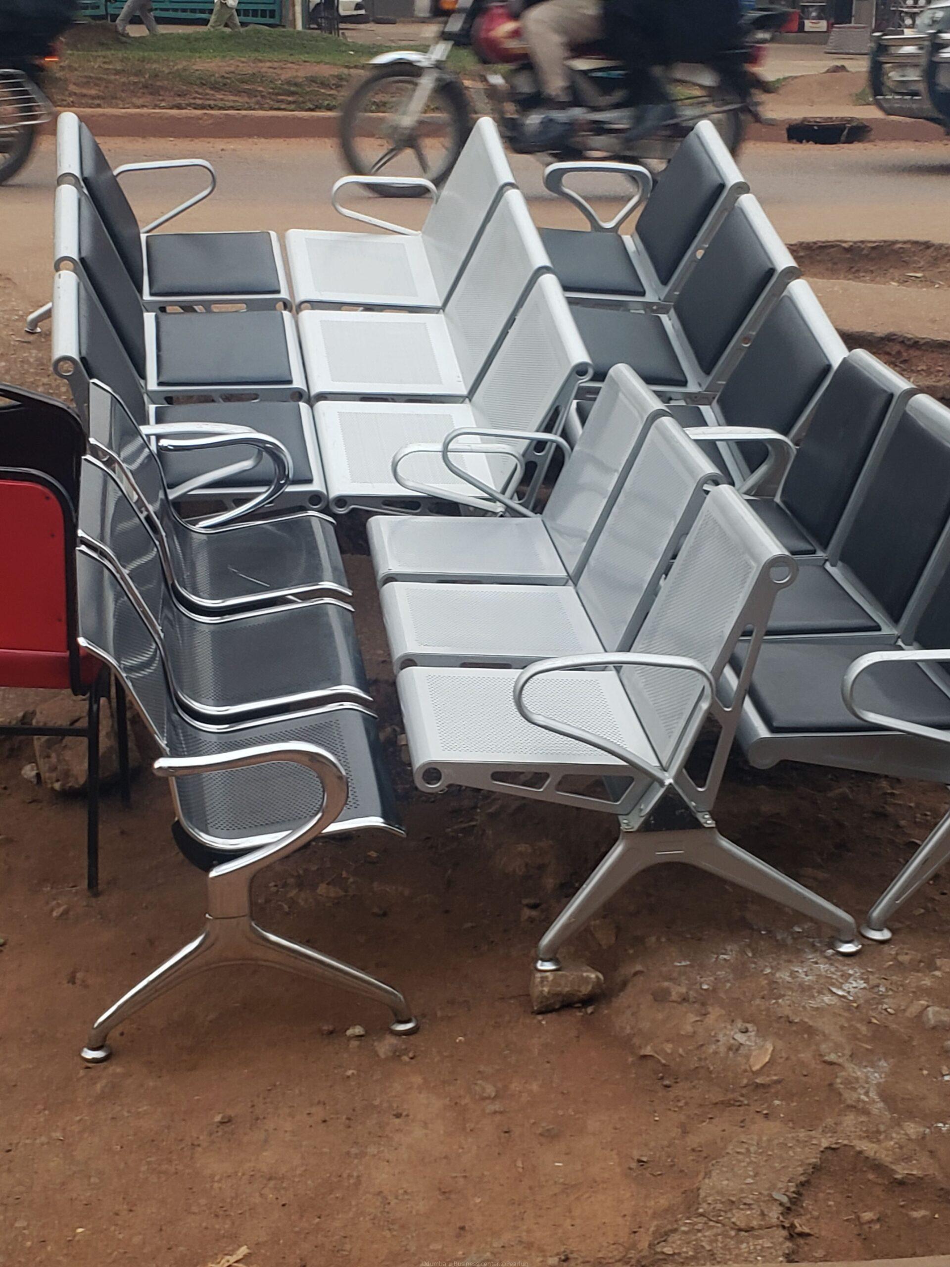 Reception/waiting chair