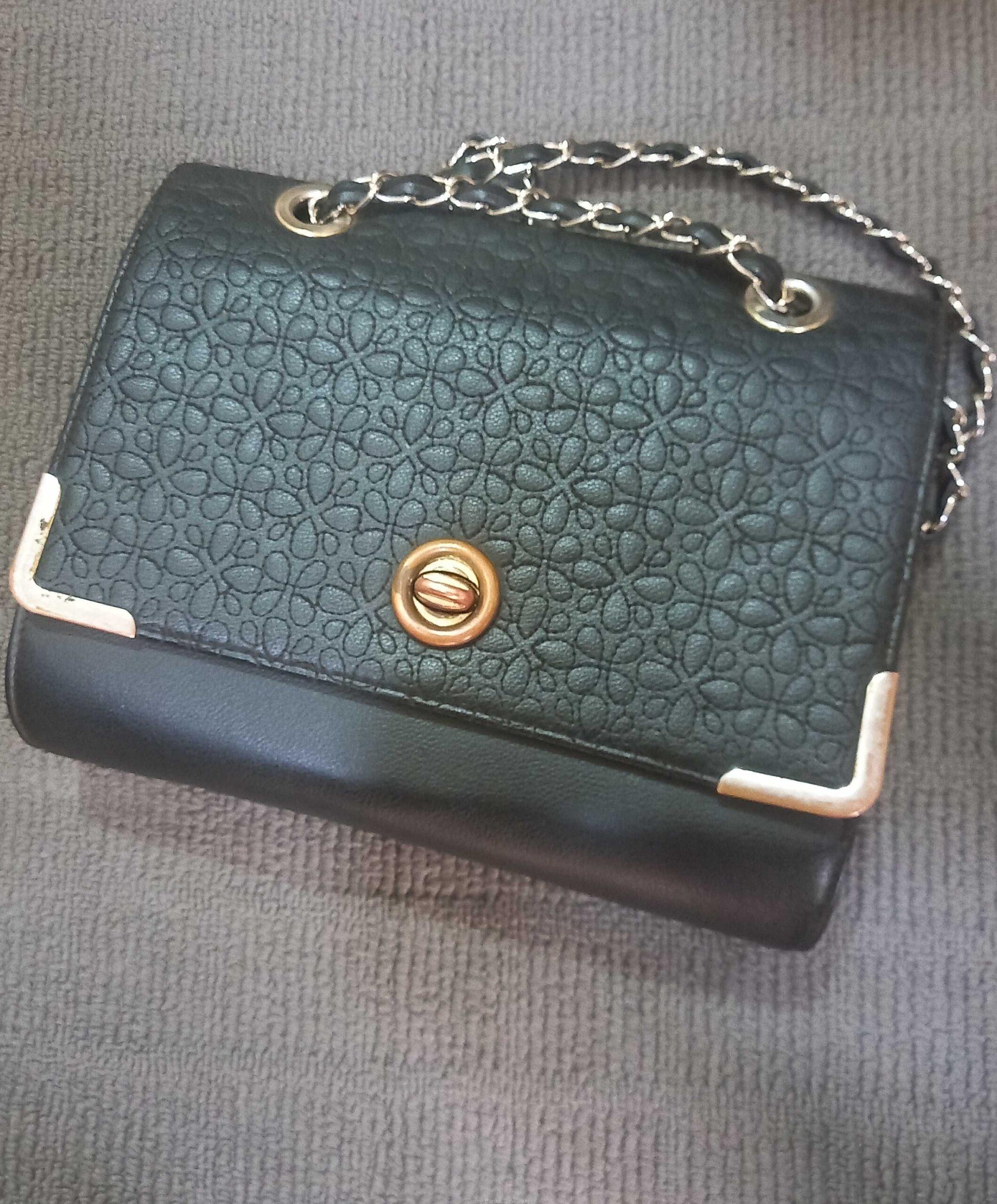 Ladies hand bag